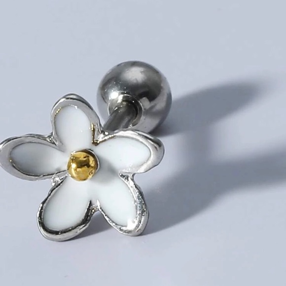 Jewelry Daisy Cartilage Earring Poshmark